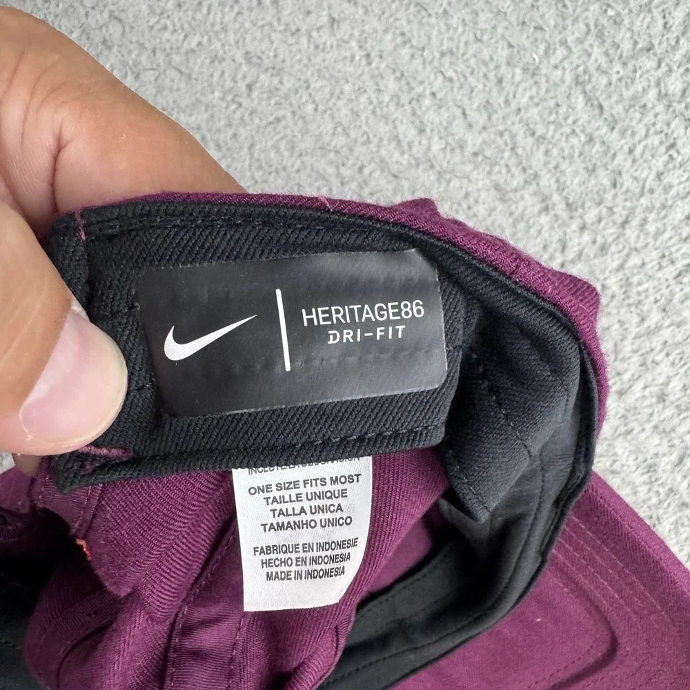 Nike RF Aerobill Heritage 86 Cap Tennis Hat Dri-Fit AH6985-609 OS Adult Bordeaux